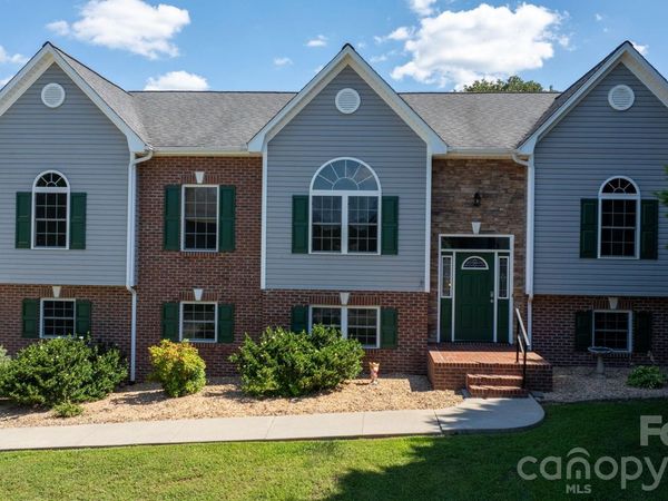 5395 Stonegate Farm Drive, Granite Falls, NC 28630