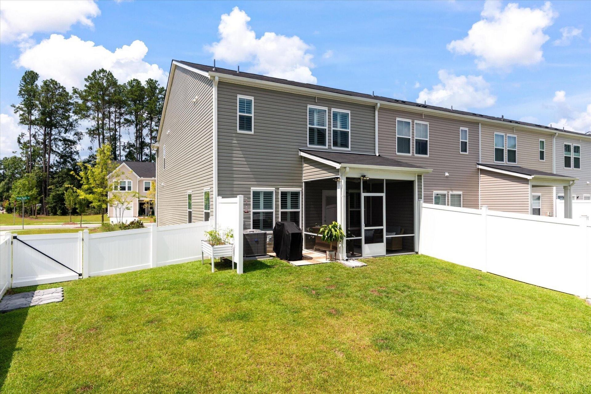 8702 Silver Perch Lane Photo 15