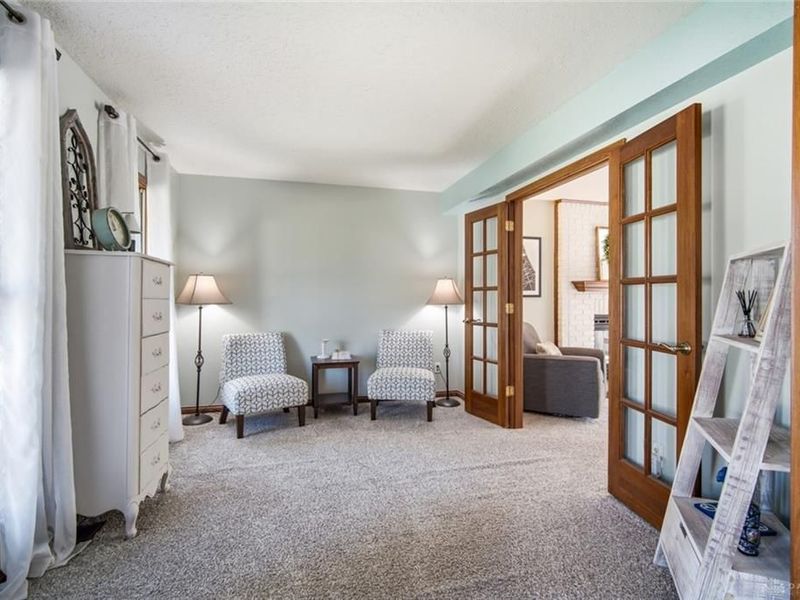 335 Kingsfield Court Court, Yellow Springs, OH 45387 Photo 4