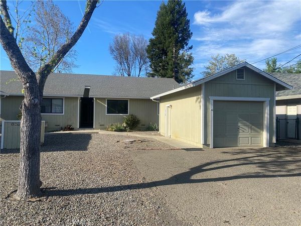 19742 Oak Flat Road , Hidden Valley Lake, CA 95467