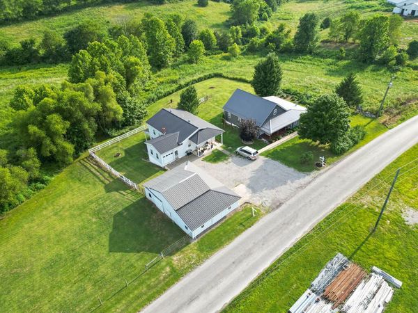 273 Wolf Run Rd, Patriot, OH 45686