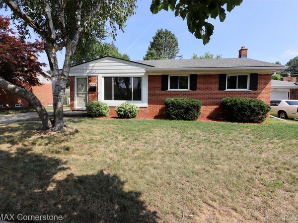 31768 Bretton Street , Livonia, Mi 48152