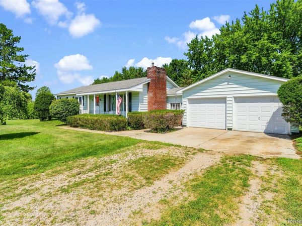2285 Peppermill Road , Lapeer Township, Mi 48446