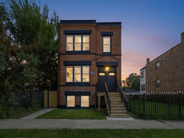 5009 W Ogden Avenue , Cicero, IL 60804