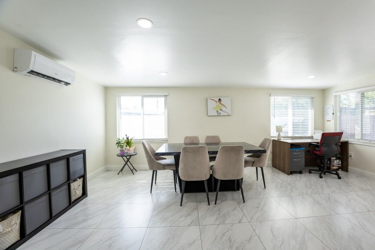5763 Purdy Lane, West Palm Beach, FL 33415 Photo
