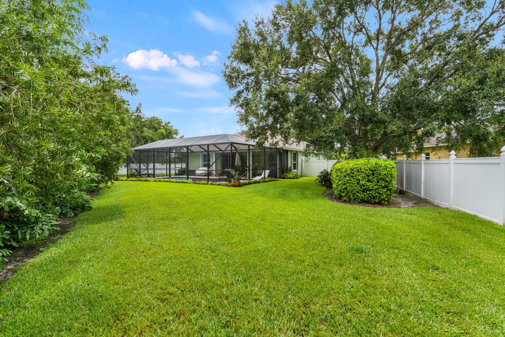 210 Champagne Court Sw, Vero Beach, FL 32968 Photo