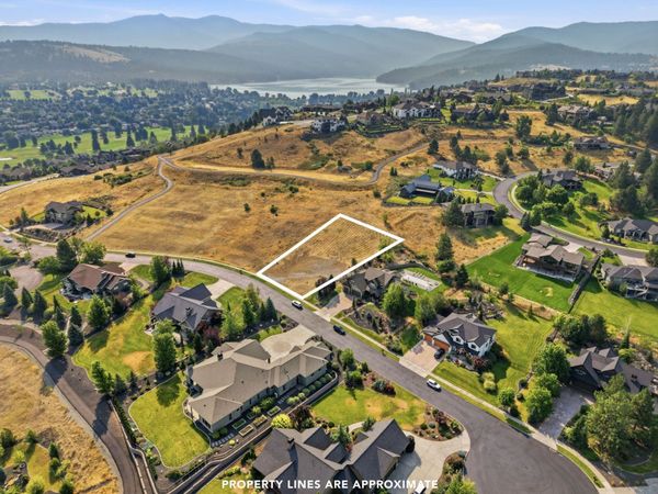 760 N Holiday Hills Dr, Liberty Lake, WA 99019
