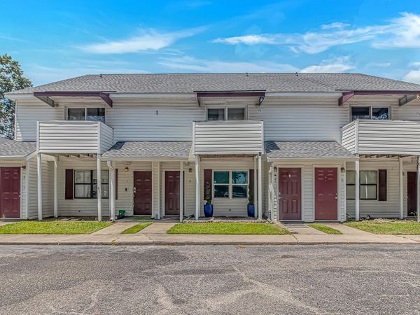 209 Cedar Street, Unit Apt I3, Myrtle Beach, SC 29577