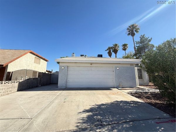 7227 Limestone Road, Las Vegas, NV 89147