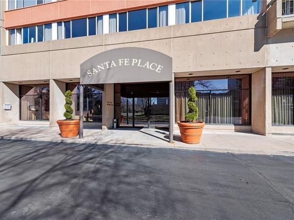 2525 Main Street, Unit 205, Kansas City, MO 64108