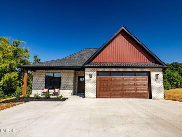 109 Burrstone Way, Maryville, TN 37803