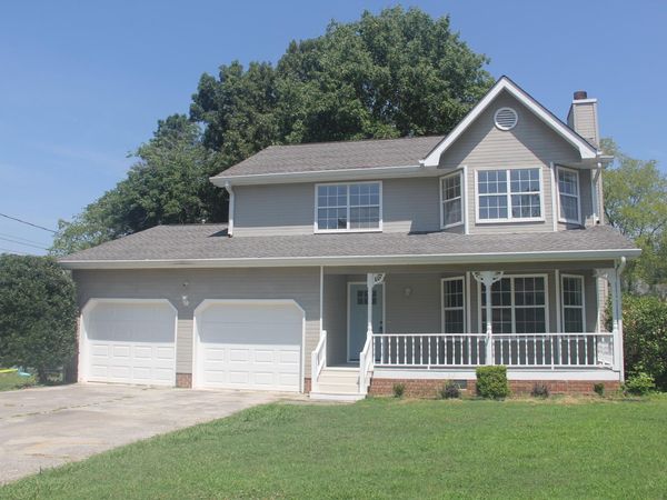 8624 Oak View Drive, Chattanooga, TN 37421