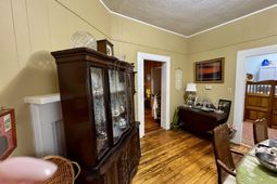 200 Watson Street  photo 4
