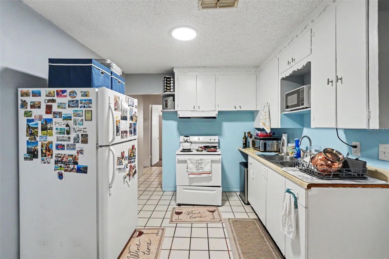 2311 35th Street S, Saint Petersburg, FL 33711 Photo