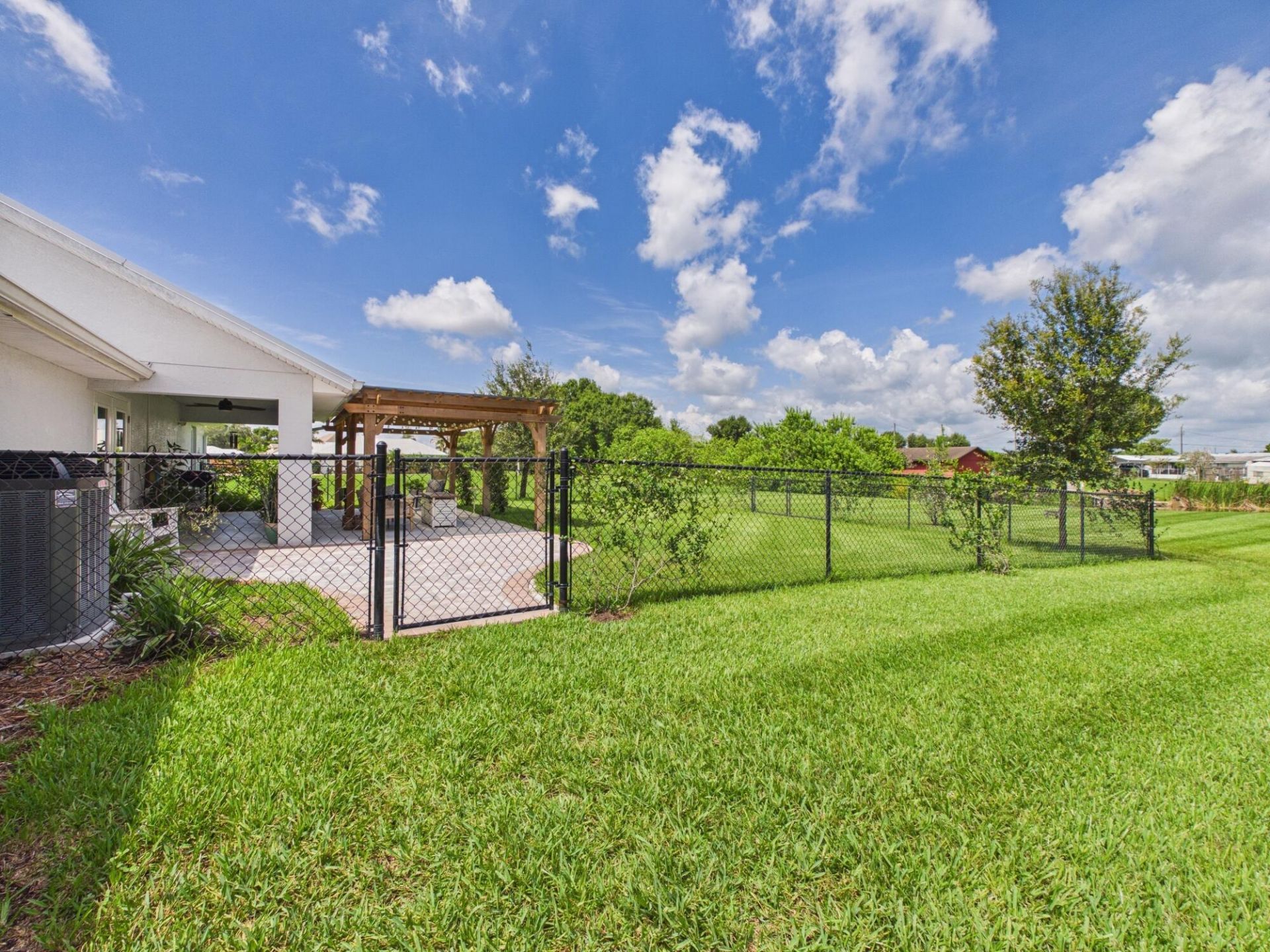 2075 SE 9th Avenue, Okeechobee, FL 34974 Photo