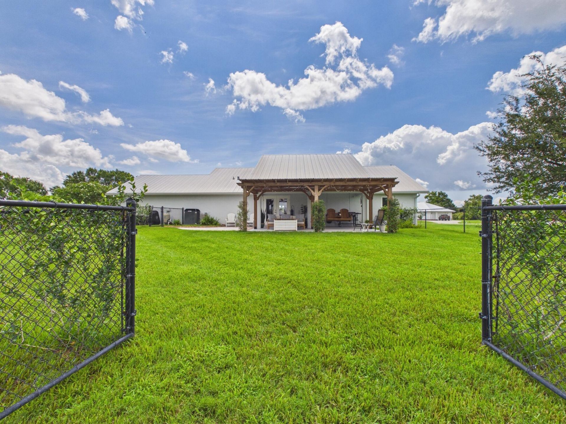 2075 SE 9th Avenue, Okeechobee, FL 34974 Photo