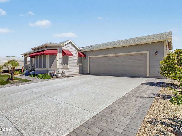 17261 N 66TH Drive, Glendale, AZ 85308
