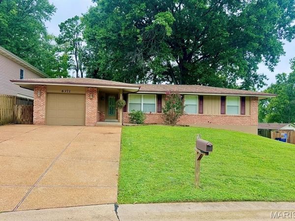 6371 Treeridge Trail , St Louis, MO 63129
