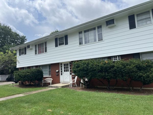 1603 Indiana Street , St. Charles, IL 60174
