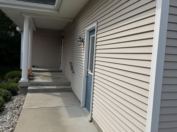 282 Lighthouse Circle, Manistee, MI 49660