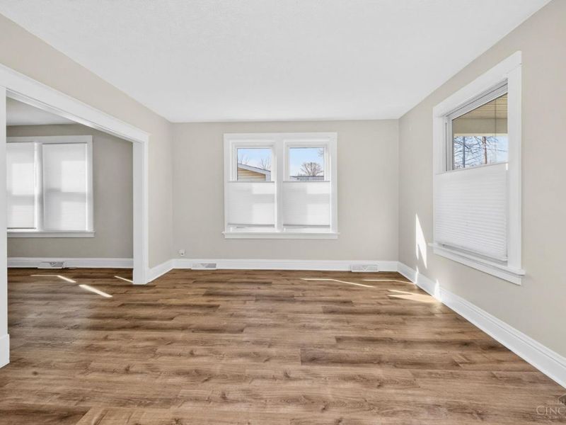 1007 W Loveland Avenue, Loveland, OH 45140 Photo 5