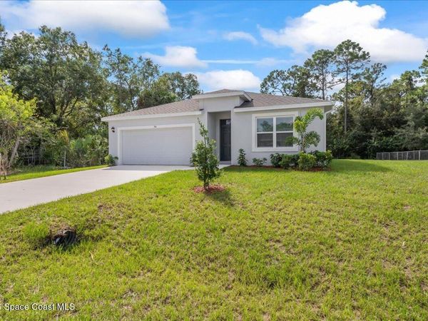 566 Rembrandt Street SE , Palm Bay, FL 32909