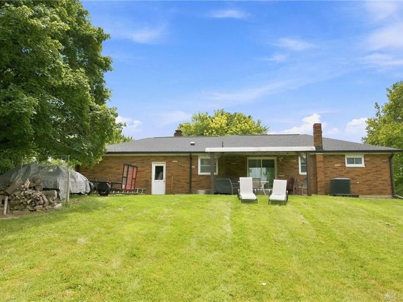 9856 New Carlisle Pike, New Carlisle, OH 45344 Photo 53