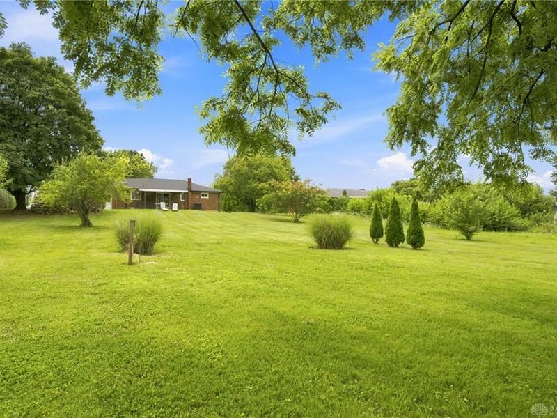 9856 New Carlisle Pike, New Carlisle, OH 45344 Photo 56