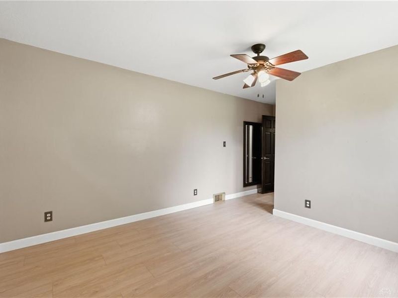 9856 New Carlisle Pike, New Carlisle, OH 45344 Photo 9