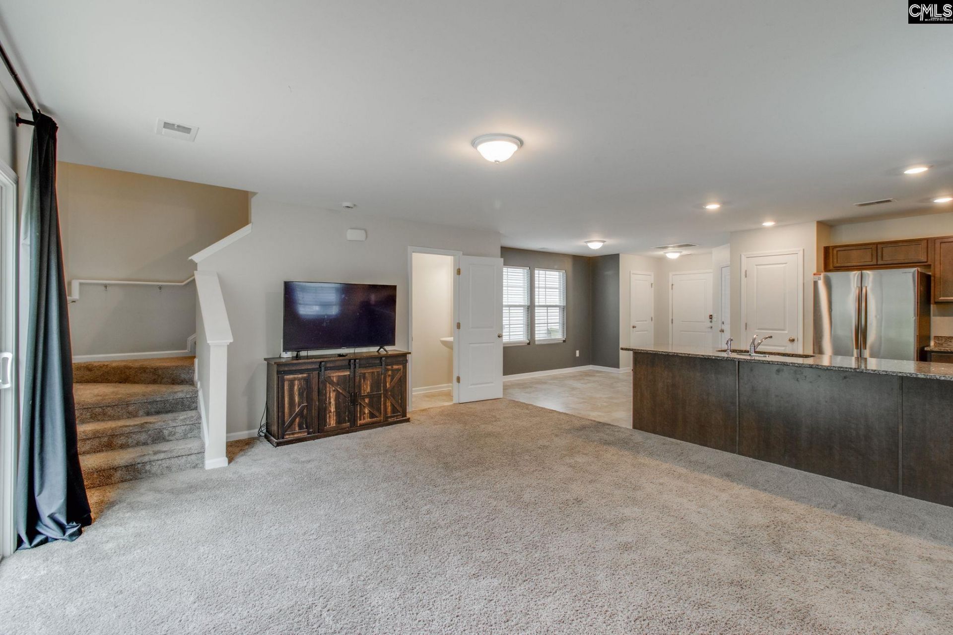 663 Wooster Drive  Photo 10