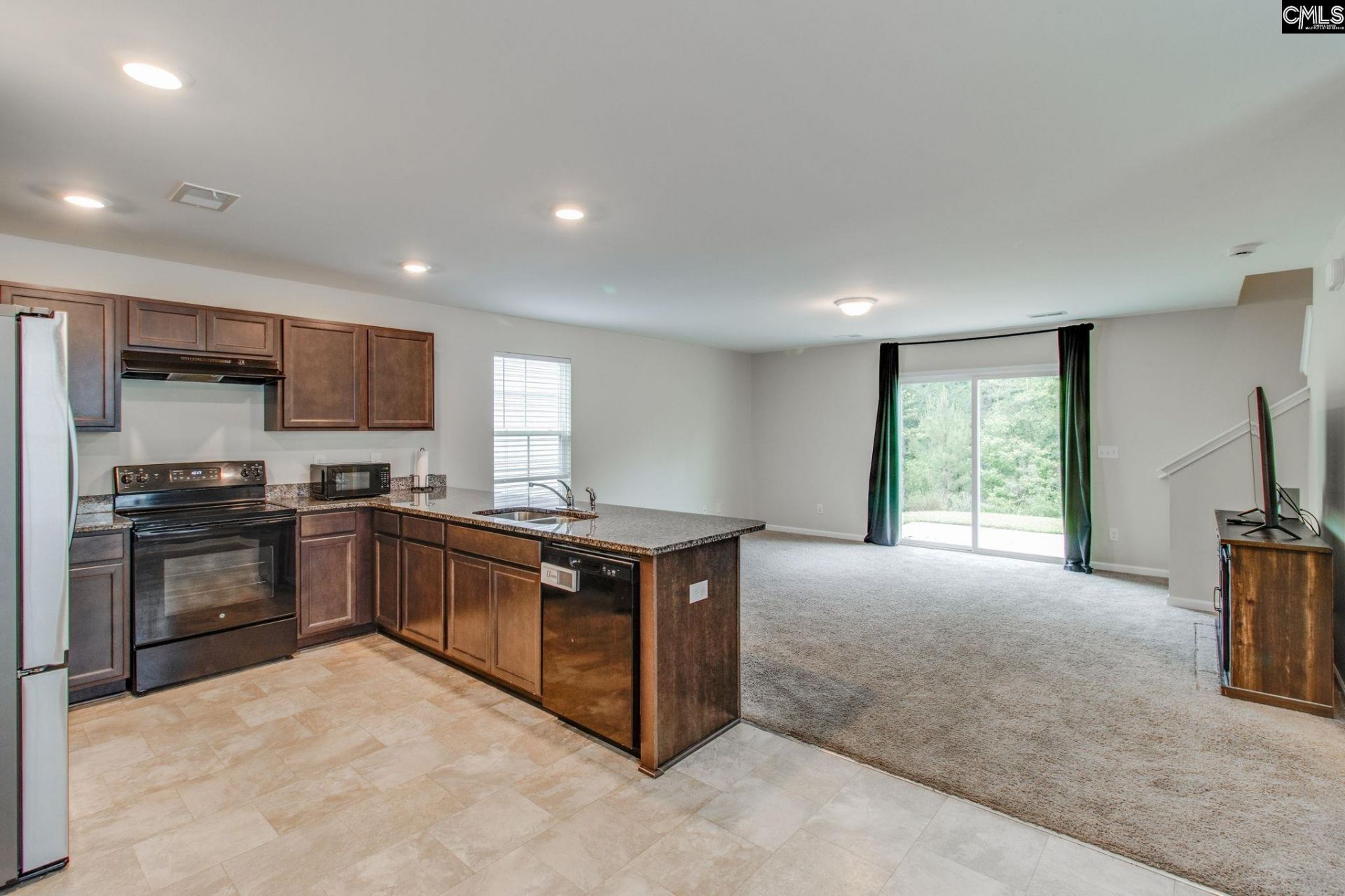 663 Wooster Drive  Photo 9