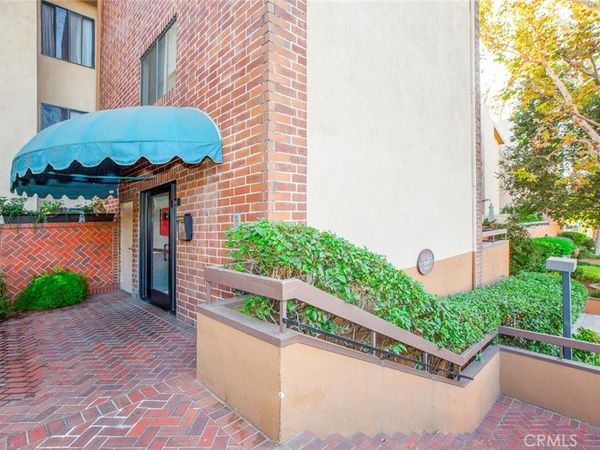 460 Oak , Glendale, CA 91204