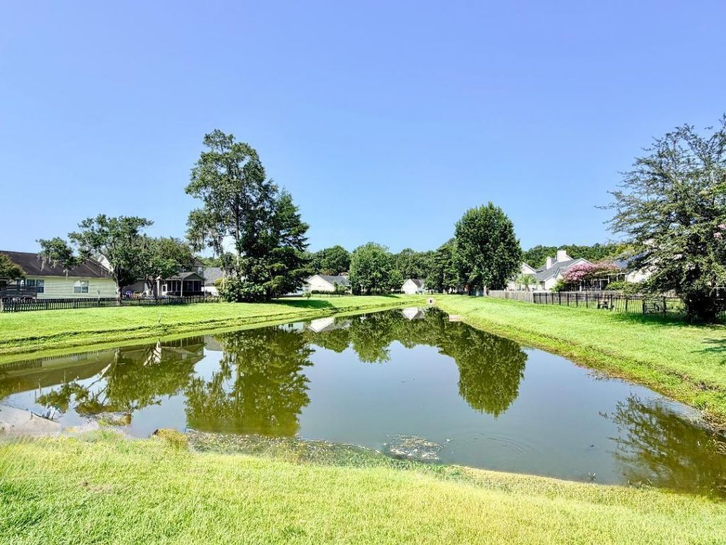 121 Cabrill Drive Photo 11