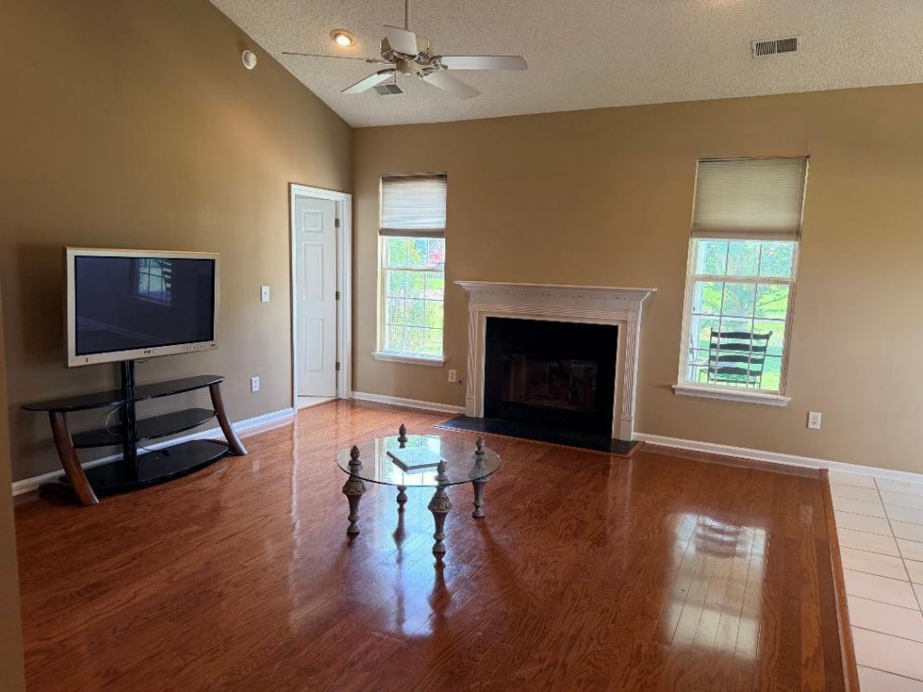 121 Cabrill Drive Photo 21