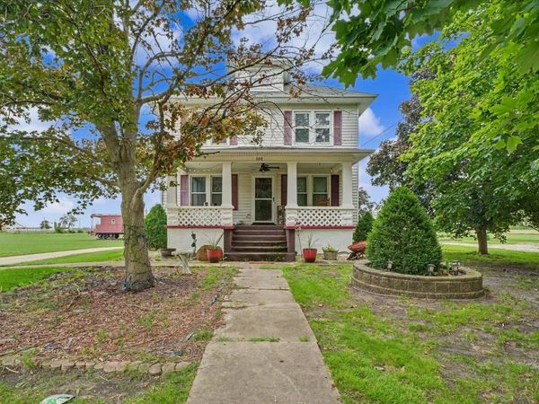 102 N Pine Street , Buckley, IL 60918