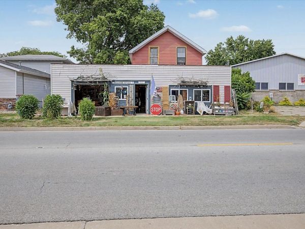 517 W Howard Street, Pontiac, IL 61764