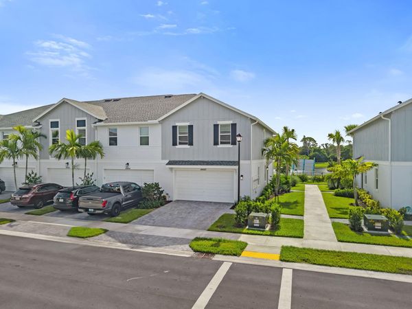 4440 Longwood Lake Square, Westlake, FL 33470