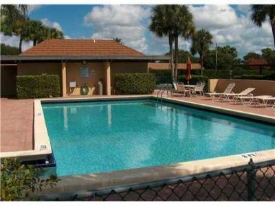 5250 Woodland Lakes Drive, Unit 231, Palm Beach Gardens, FL 33418 Photo