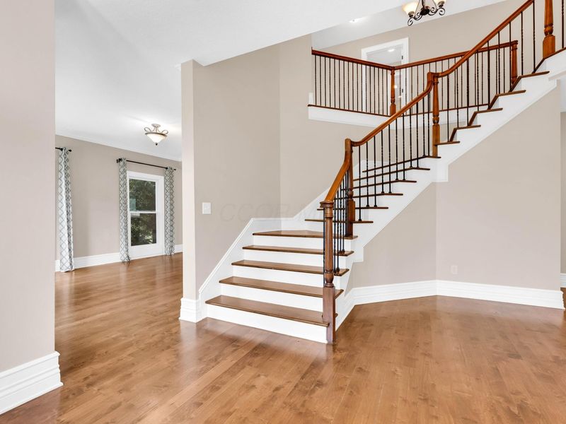 2478 Deseret Drive , Powell, OH 43065 Photo 6