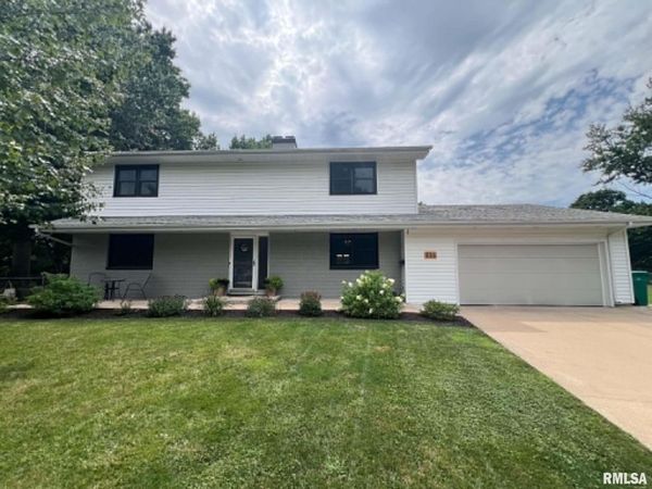 115 Kurlene Drive, Macomb, IL 61455