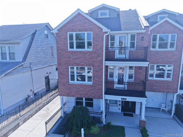 37-12 Francis Lewis Boulevard, Bayside, NY 11361