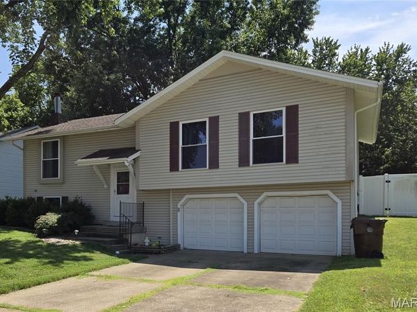 3 Jane Drive , St Peters, MO 63376