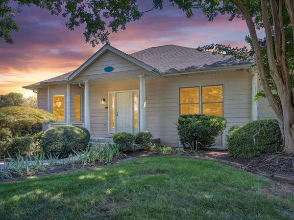 2326 Lake Retreat RD , Huddleston, VA 24104