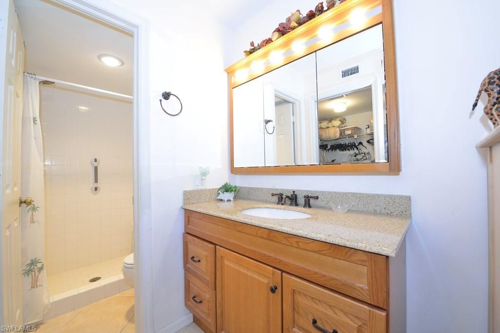 1165 Mainsail Dr , Unit 603, Naples, FL 34114 Photo