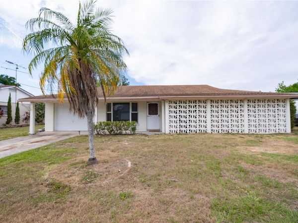 8413 MILLWOOD DRIVE , TAMPA, FL 33615