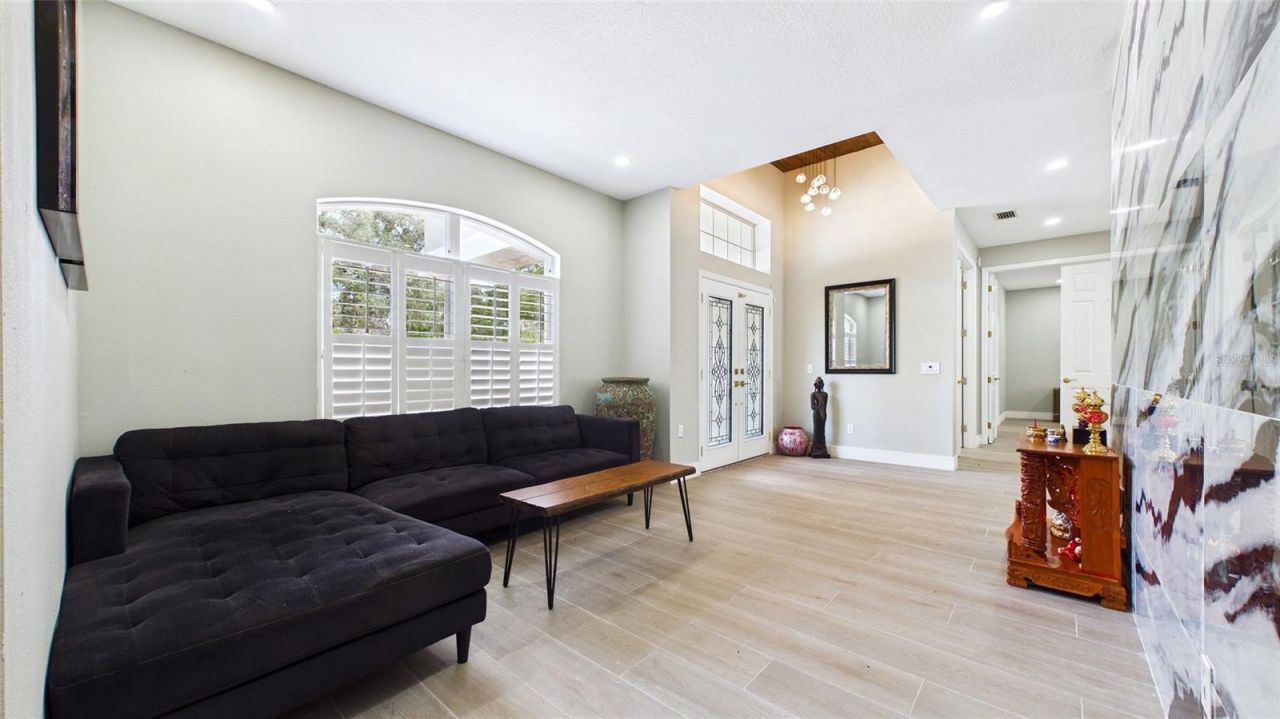 7225 River Forest Lane, Temple Terrace, FL 33617 Photo