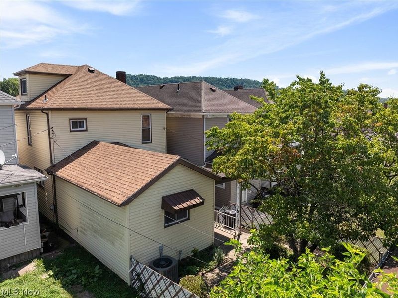 605 Delaware Street, Martins Ferry, OH 43935 Photo 32