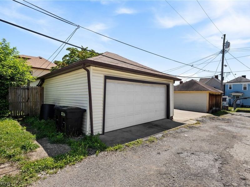 605 Delaware Street, Martins Ferry, OH 43935 Photo 33