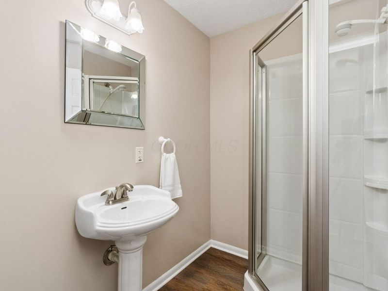 654 Jonsol Court, Columbus, OH 43230 Photo 12