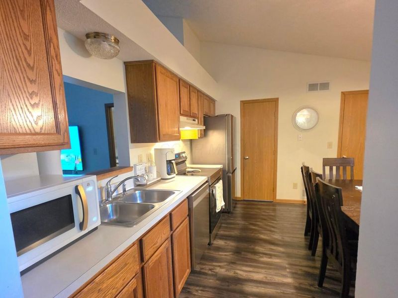 3362 Emeline Drive, Columbus, OH 43204 Photo 7